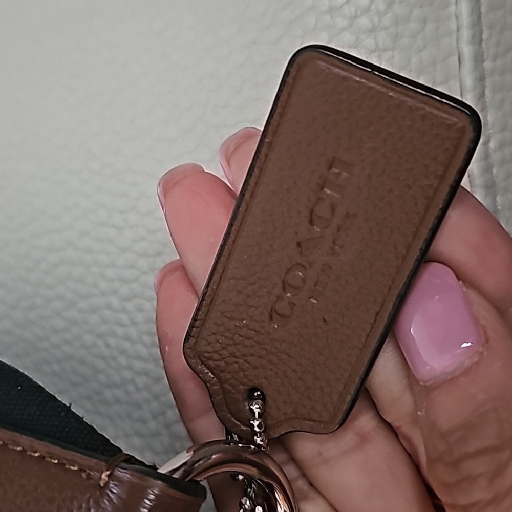 Coach Crossbody - Picture 8 of 8